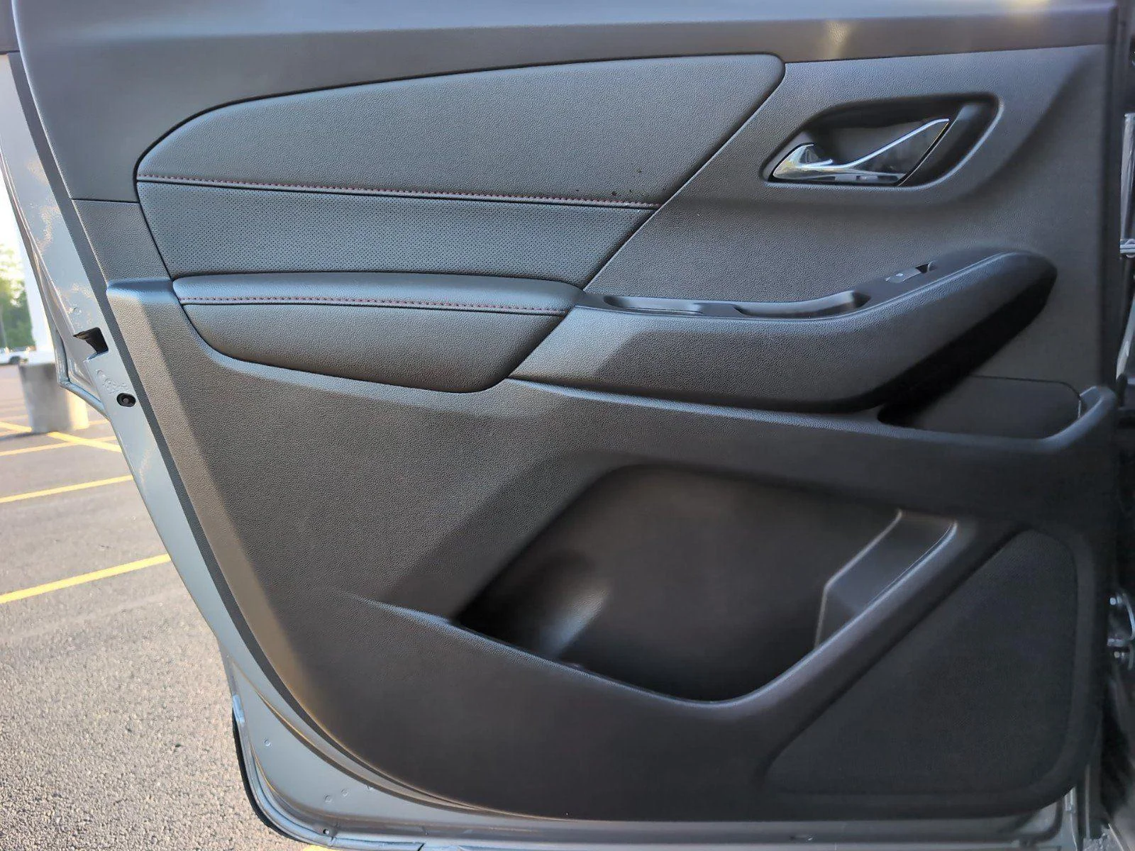 Used 2023 Sterling Gray Metallic Chevrolet RS image 36