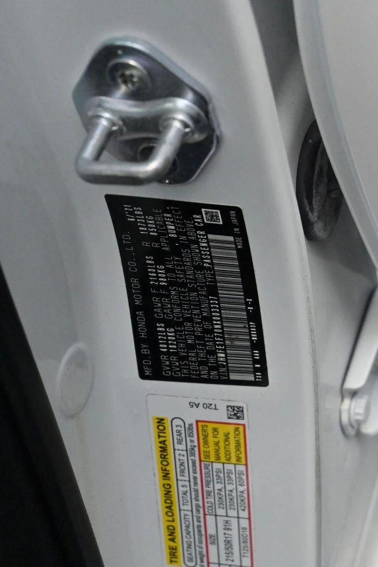 Used 2022 Platinum White Pearl Honda EX image 37
