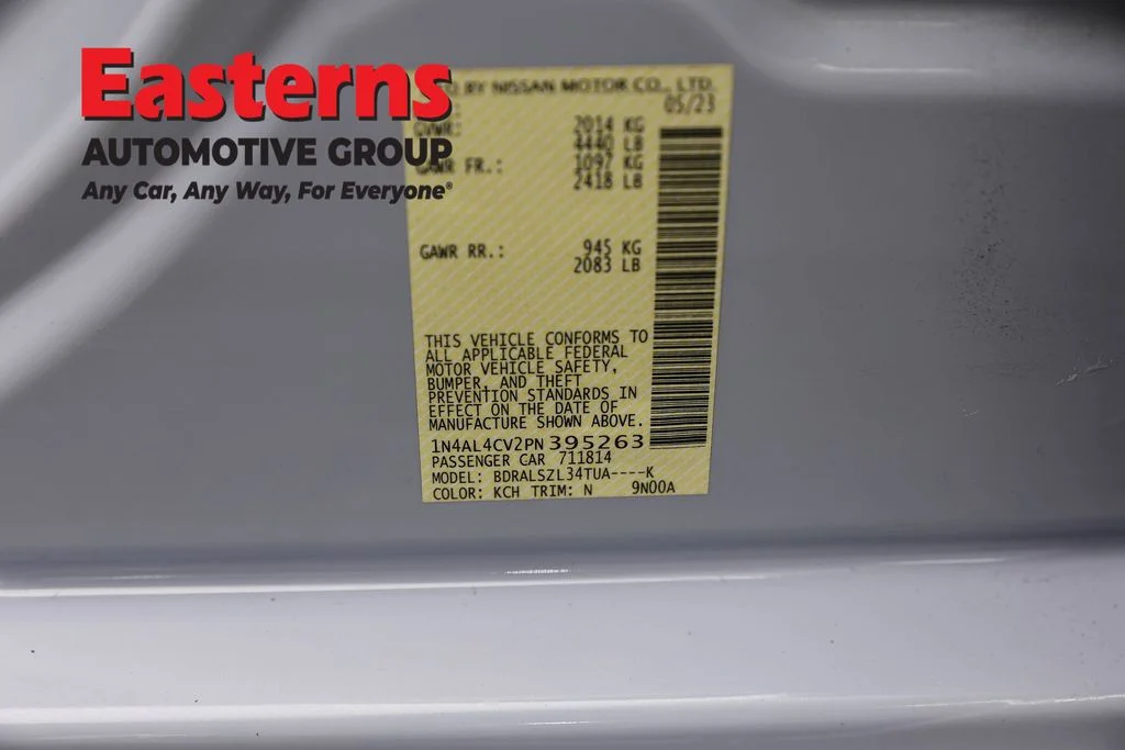 Used 2023 Gray Nissan 2.0 SR image 36