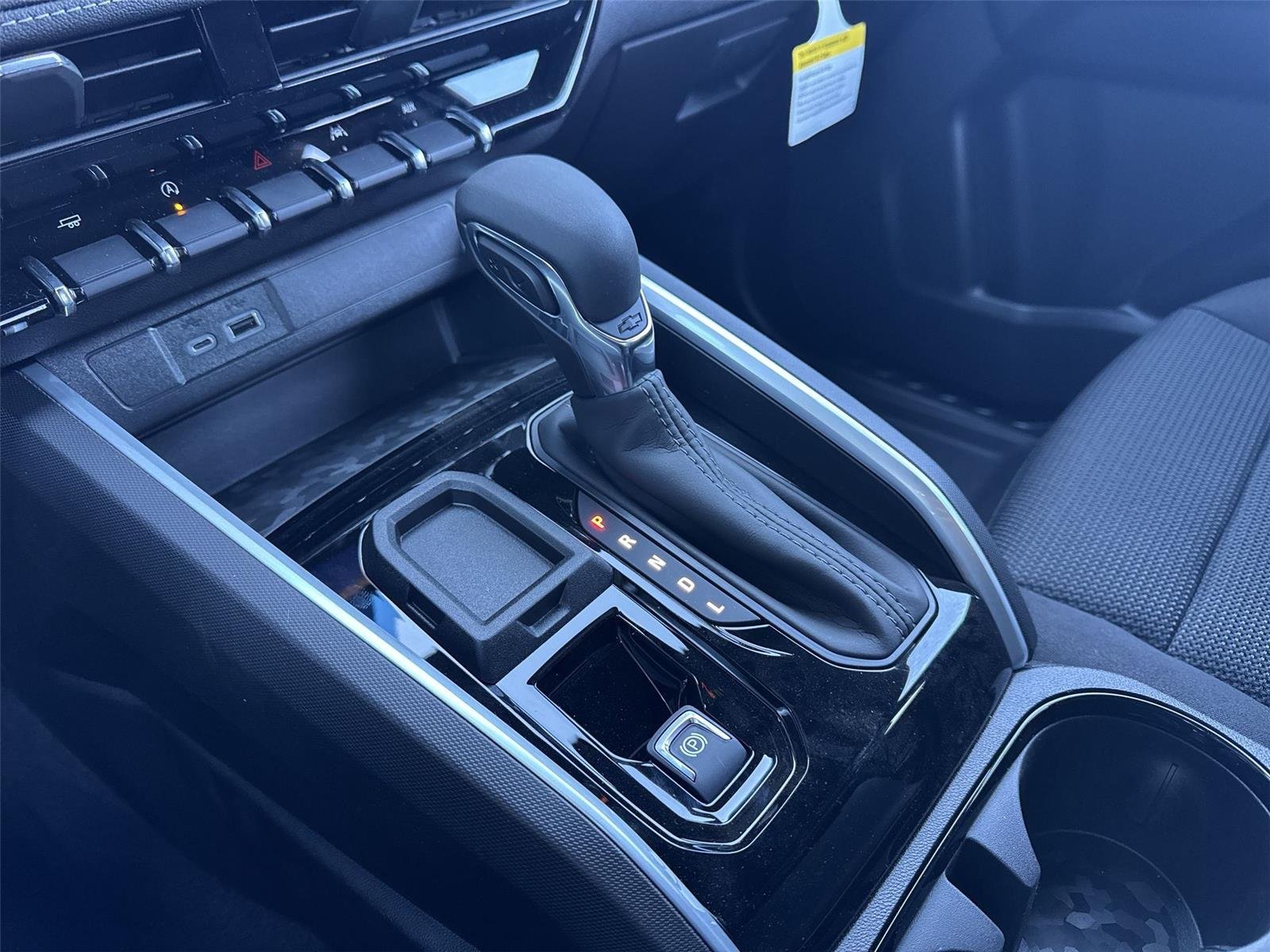 2026 Chevrolet Colorado LT - Photo 16