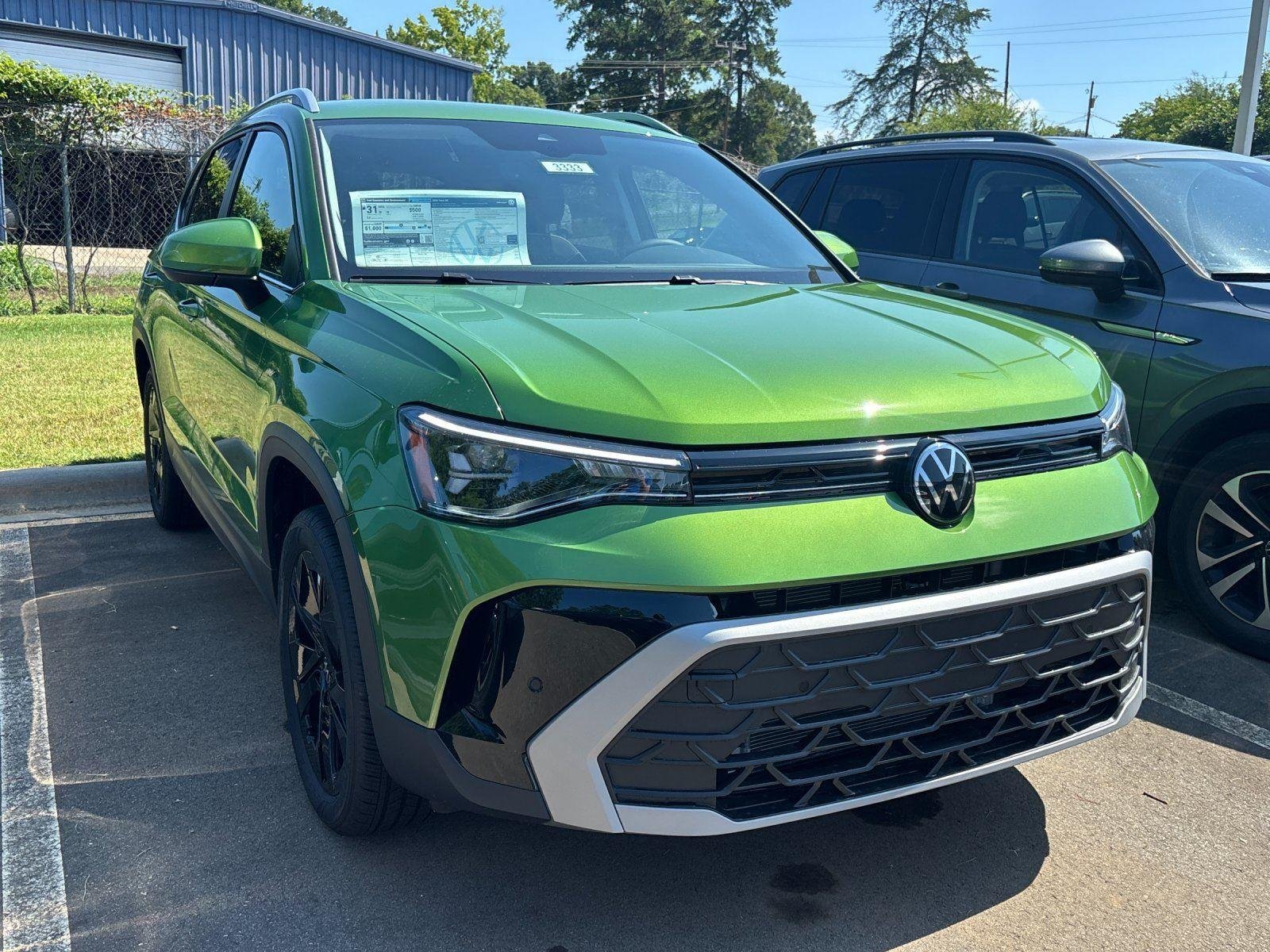 New 2026 Bright Moss Green Metallic Volkswagen SE image 7
