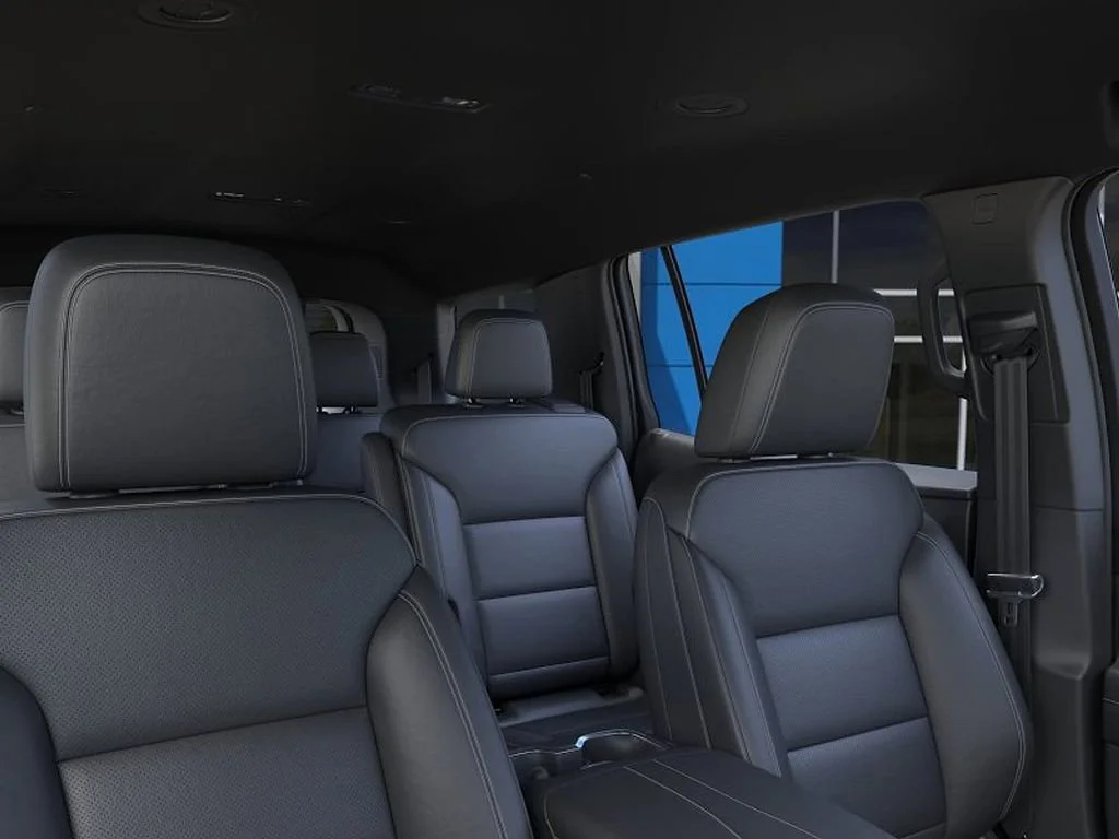 New 2026 Mosaic Black Metallic Chevrolet LT image 24