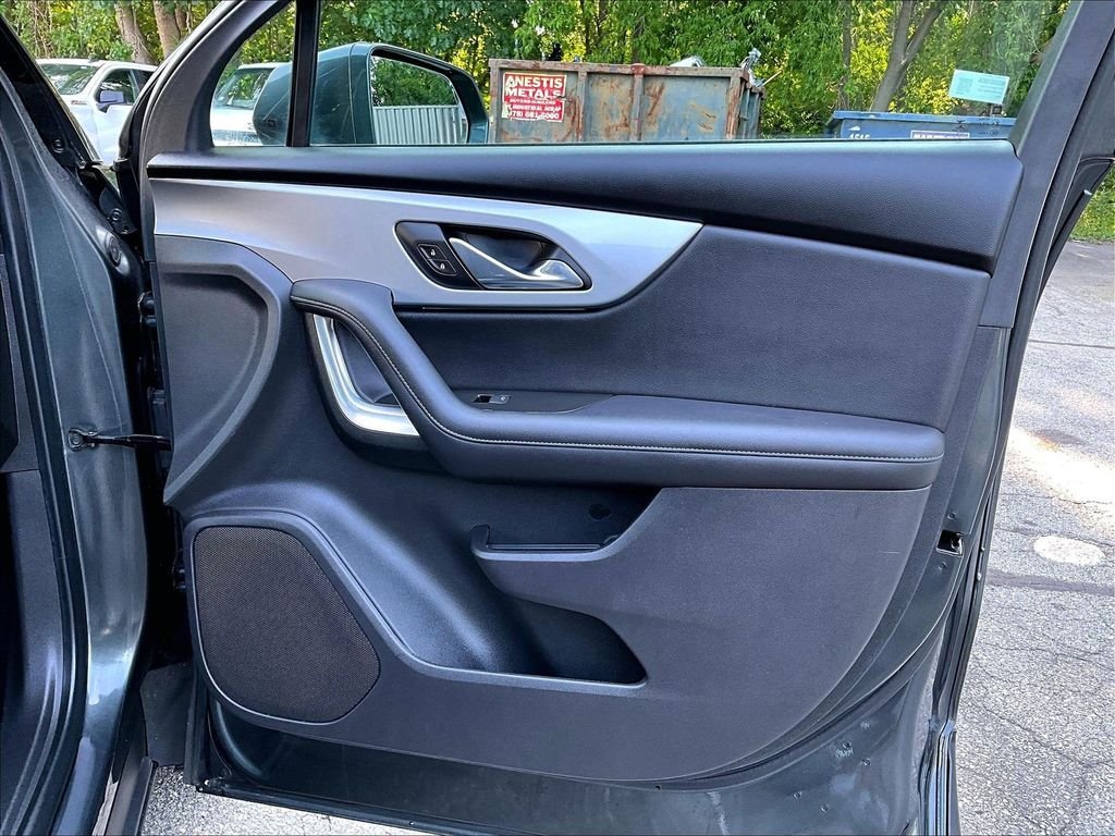 Used 2019 Gray Chevrolet Base image 12