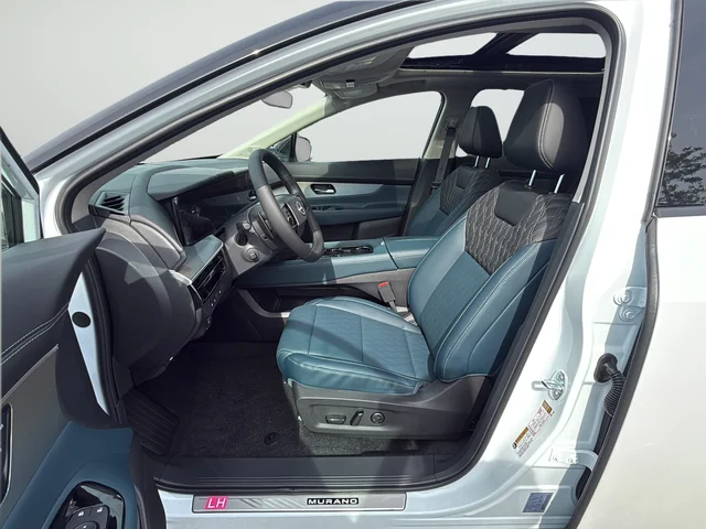 New 2026 Everest White Pearl TriCoat / Super Black Two-tone Nissan Platinum image 26