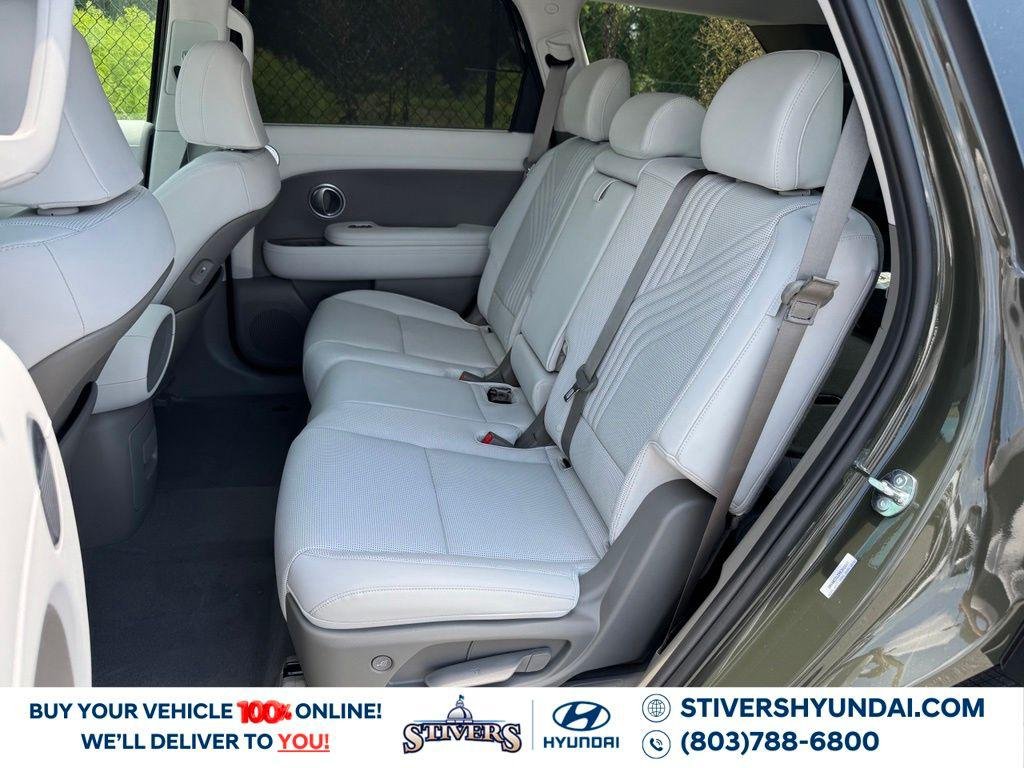 New 2026 Green Hyundai SEL Premium 8P image 24