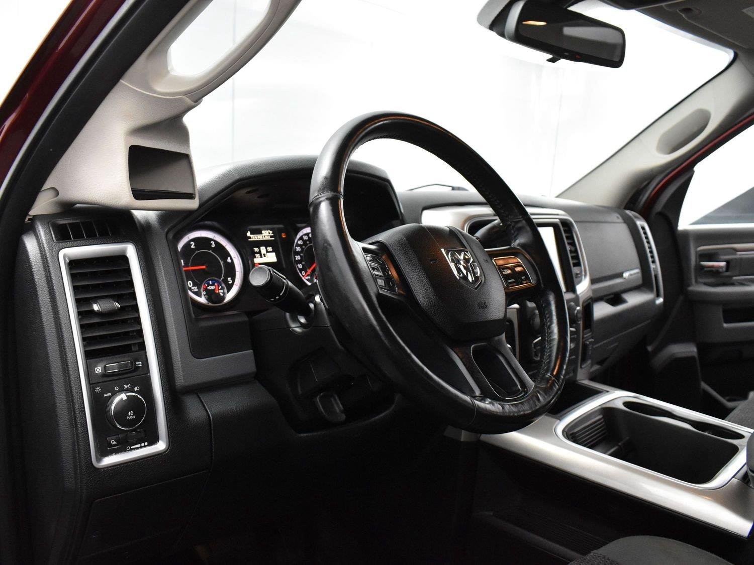 Used 2017 Delmonico Red Pearlcoat Ram Big Horn image 12
