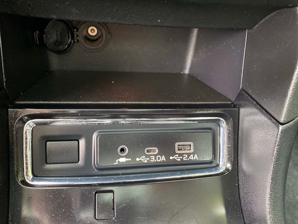 Used 2023 Black Subaru Onyx Edition image 17