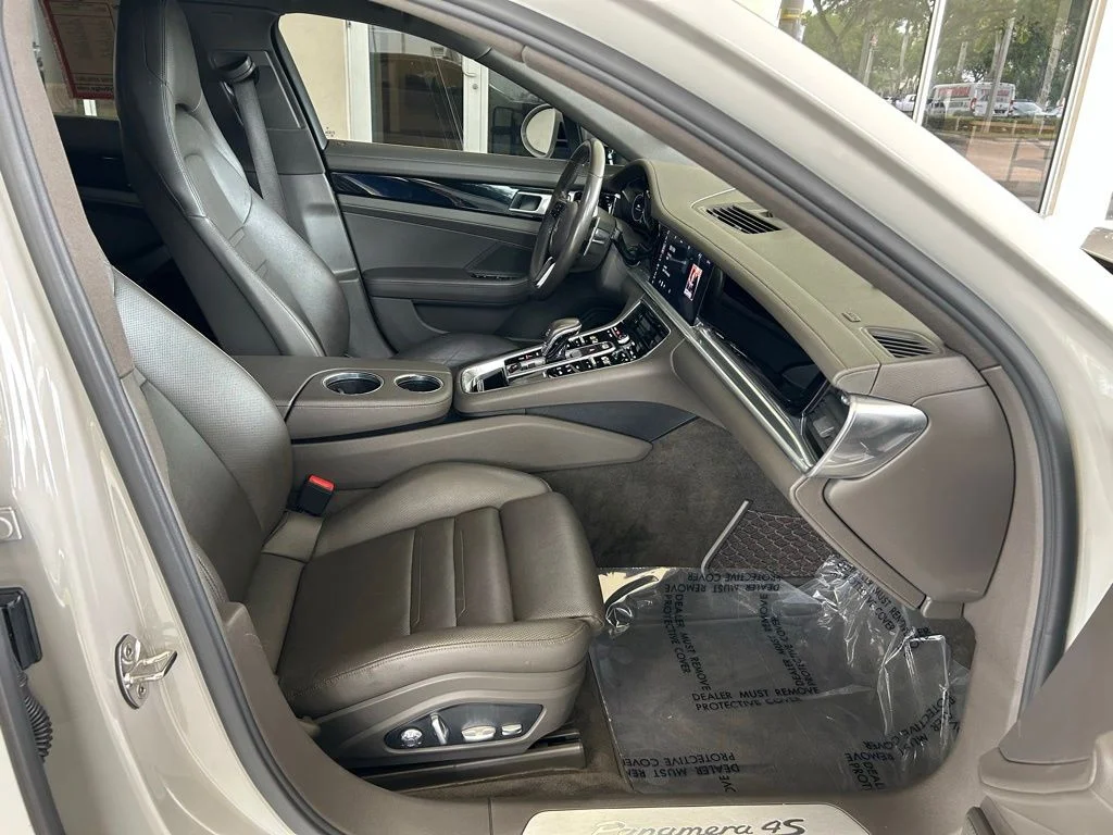 Used 2018 Black Porsche 4 image 22