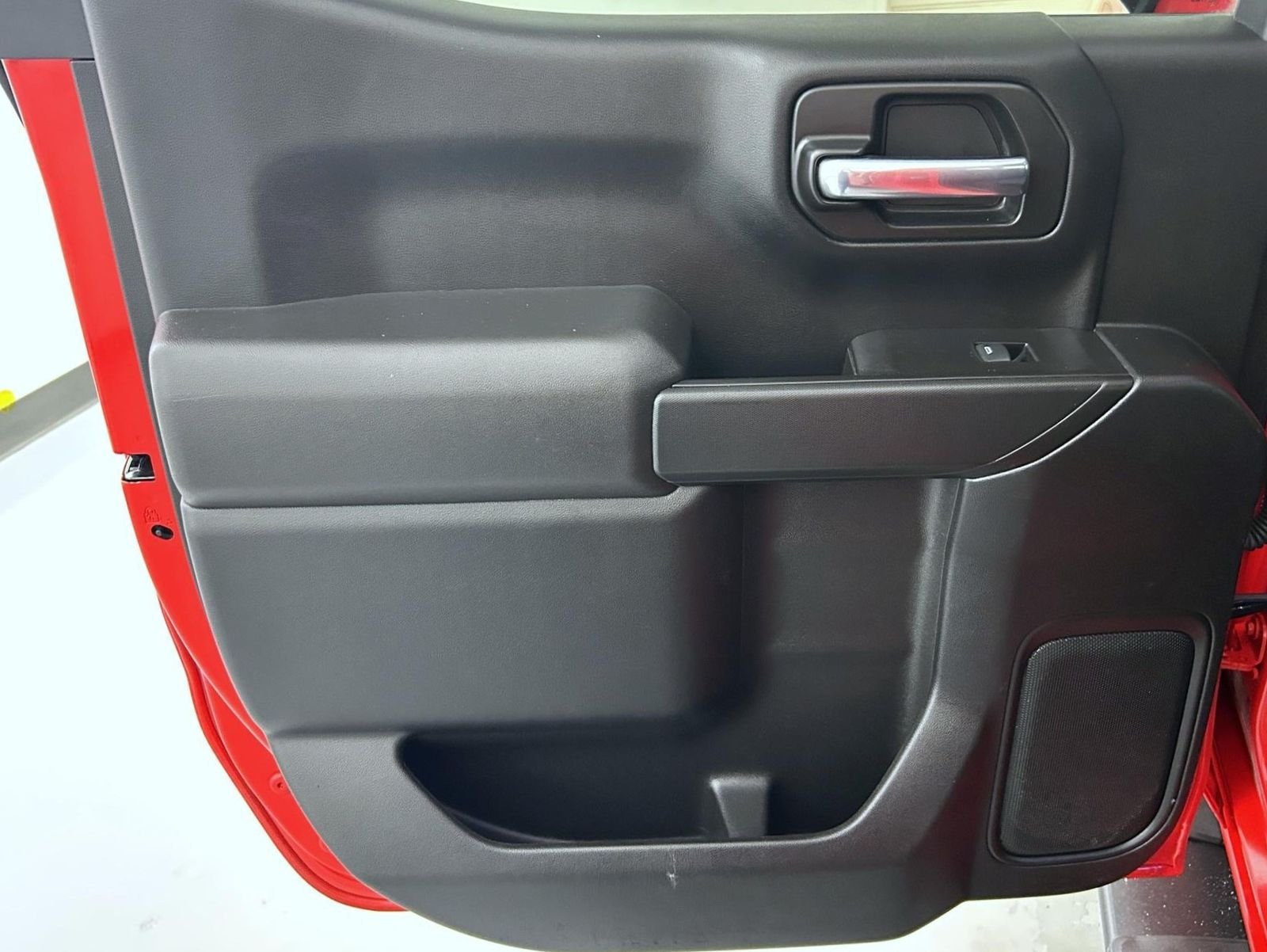 Used 2021 Red Chevrolet Custom Trail Boss image 20