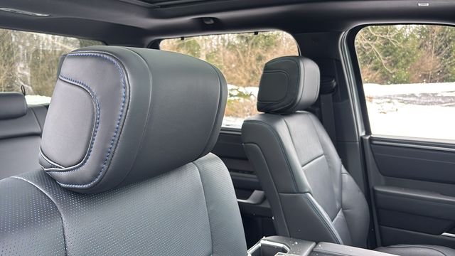 2025 Toyota Tundra Platinum - Photo 8