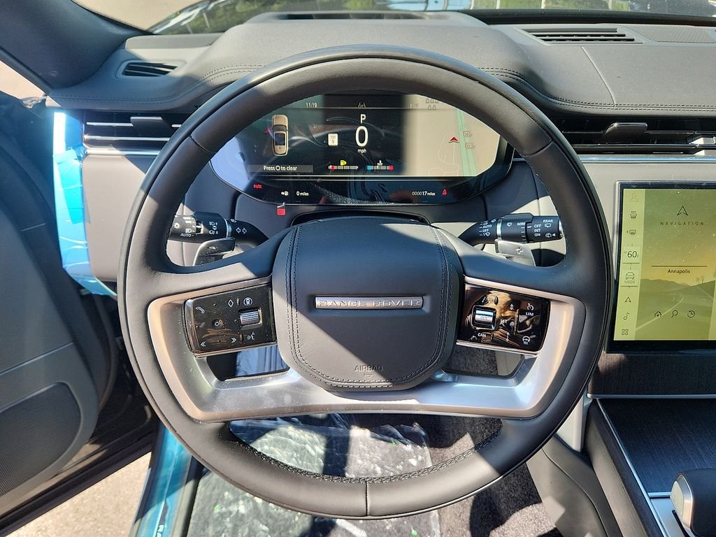 New 2026 Santorini Black Land Rover SE image 9
