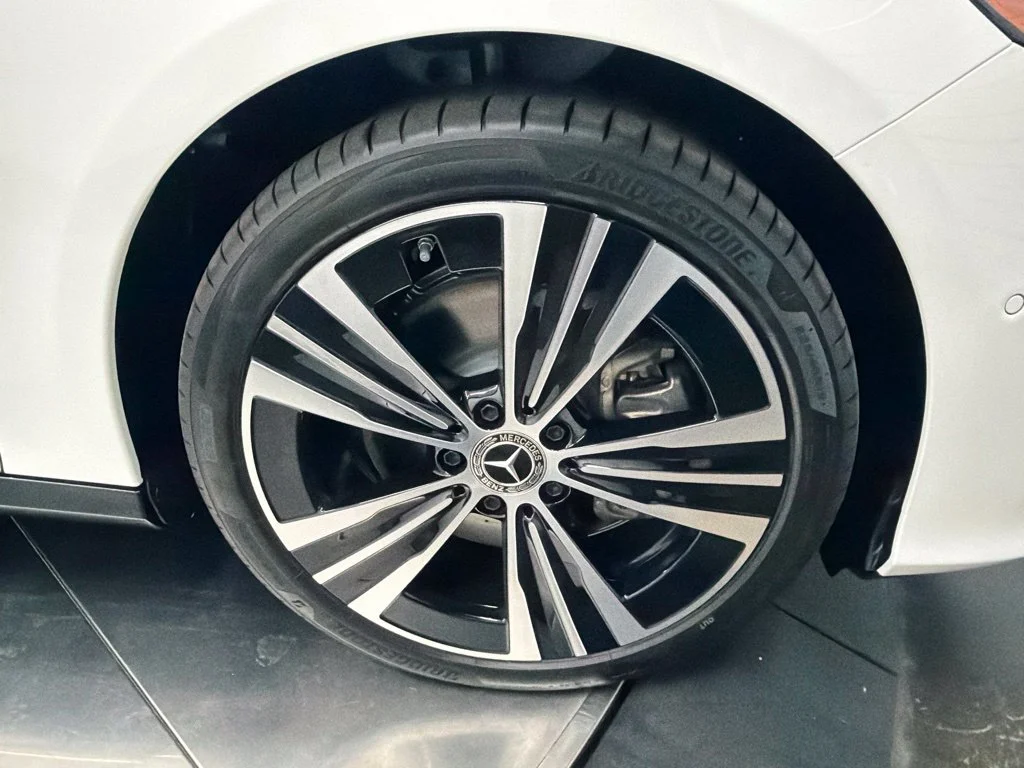 New 2027 White Mercedes-Benz CLA 220 image 9