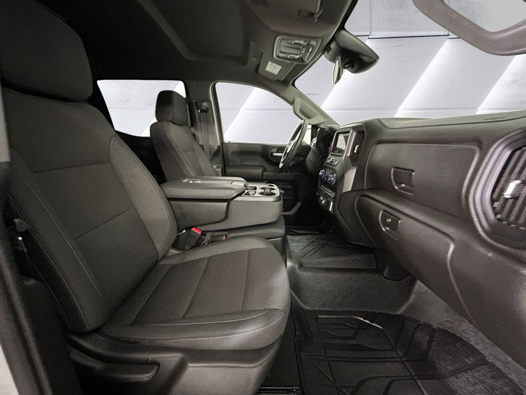 Used 2026 White Chevrolet Custom image 13