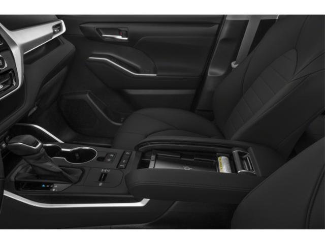Used 2020 Moon Dust Toyota XLE image 14