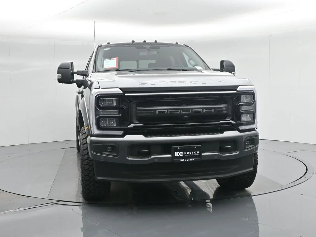New 2026 Carbonized Gray Metallic Ford Lariat image 57