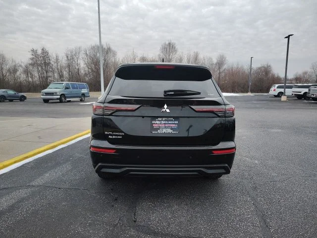 New 2026 Black Mitsubishi ES image 6