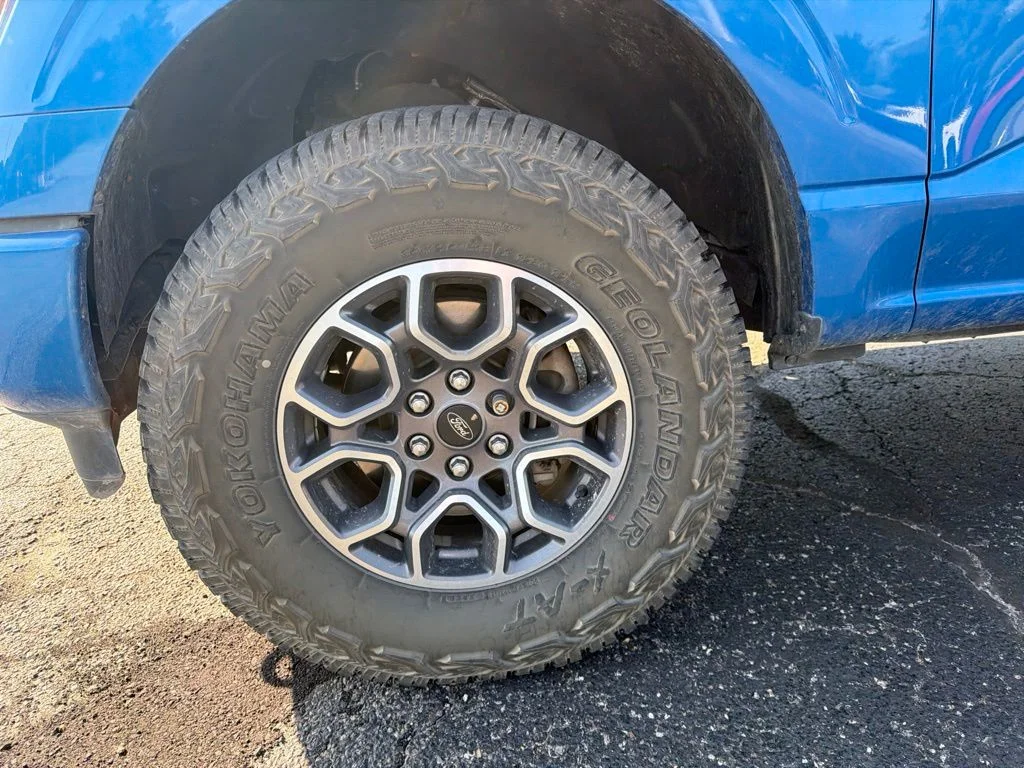 Used 2021 Blue Ford XL image 6