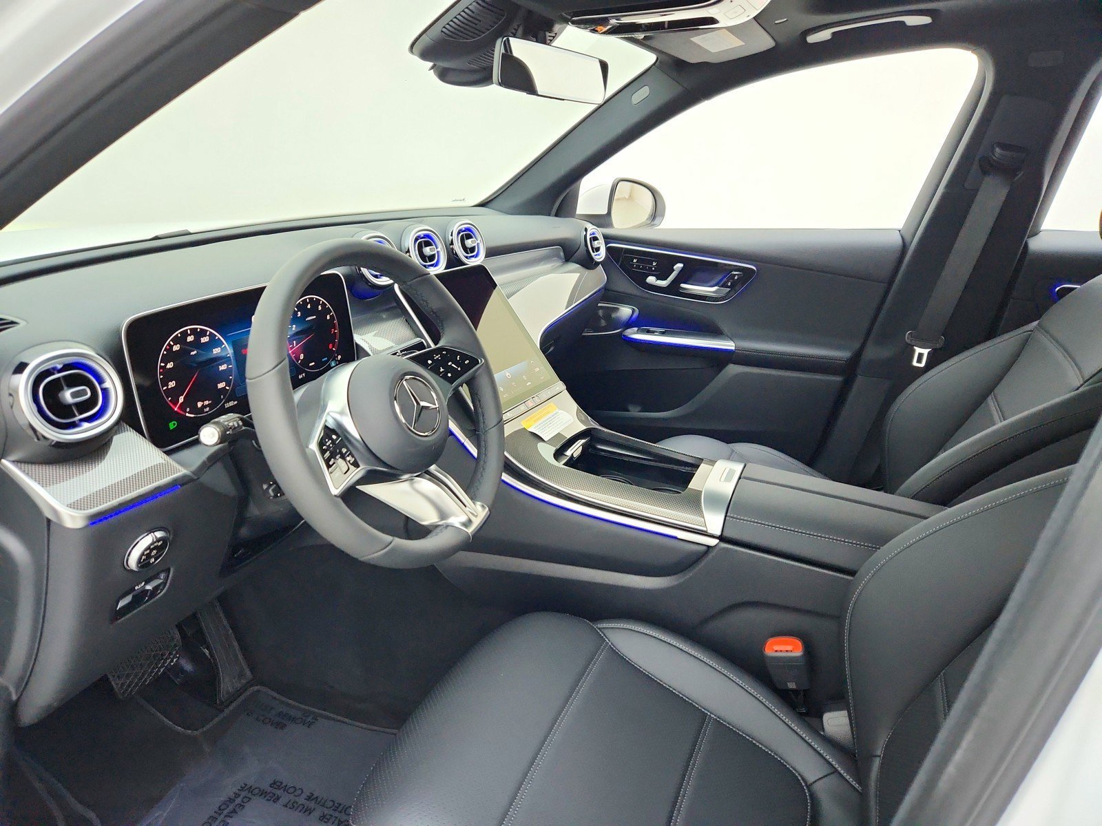 New 2026 Polar White Mercedes-Benz GLC 300 SUV image 37