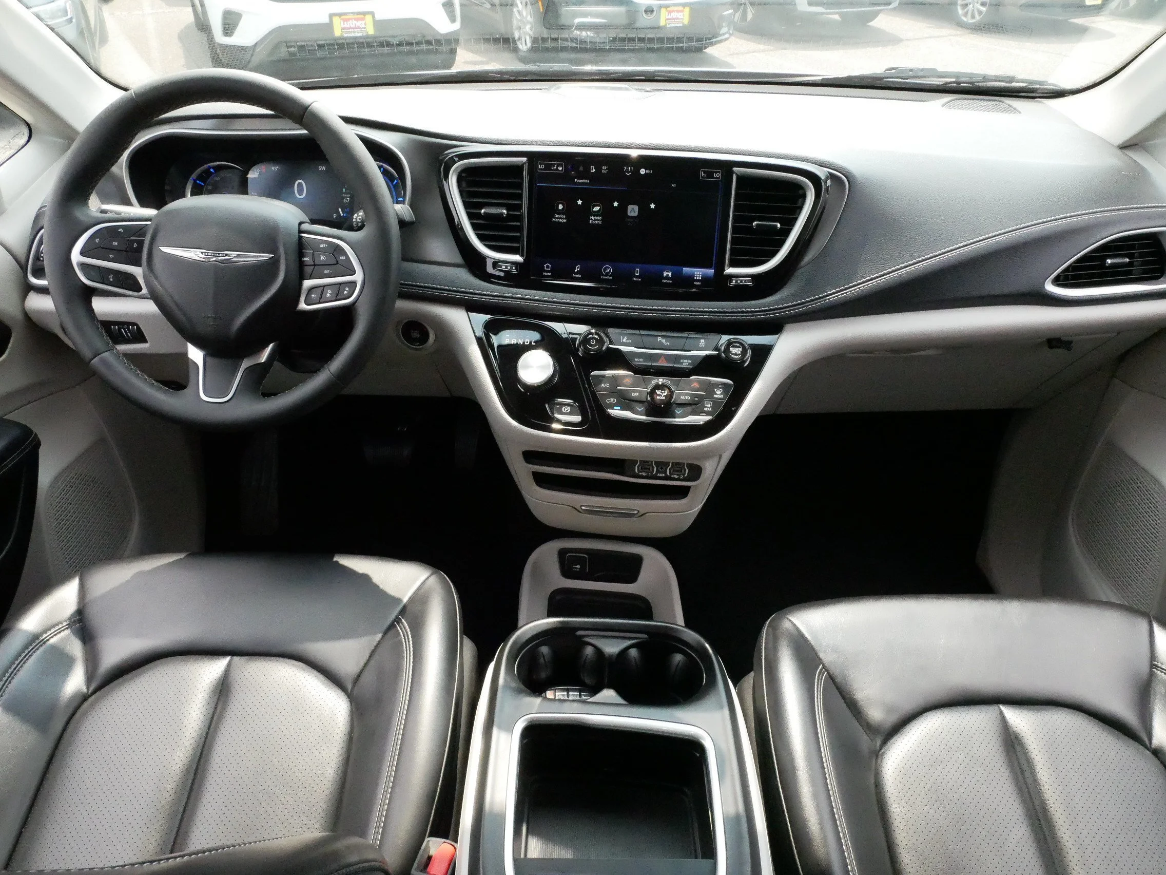 Used 2023 Bright White Clearcoat Chrysler Hybrid Touring L image 10
