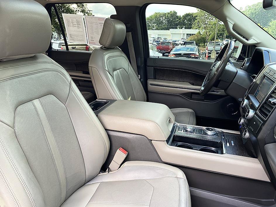 Used 2018 Shadow Black Ford Limited image 20