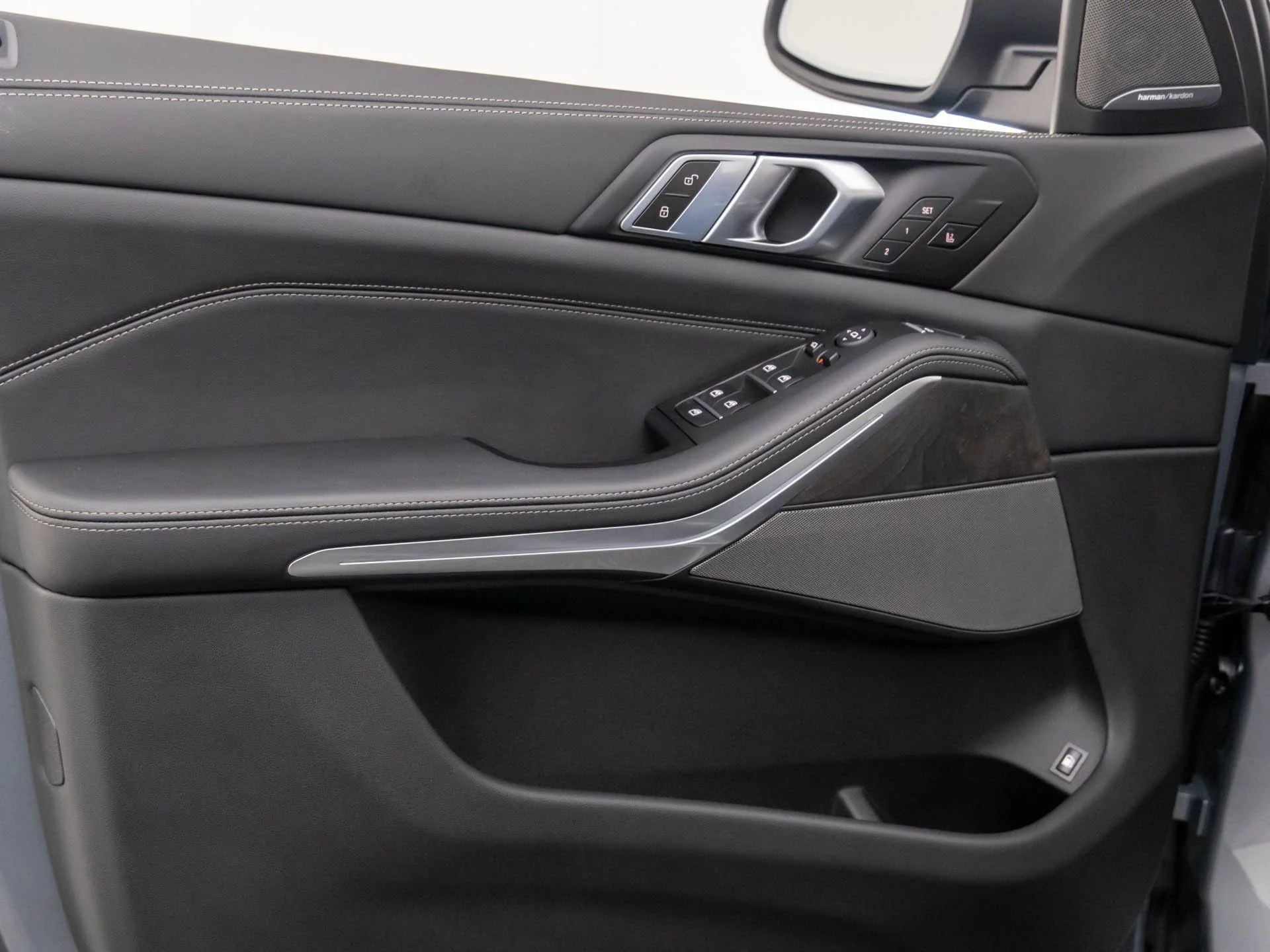 New 2026 Gray BMW xDrive50e image 13