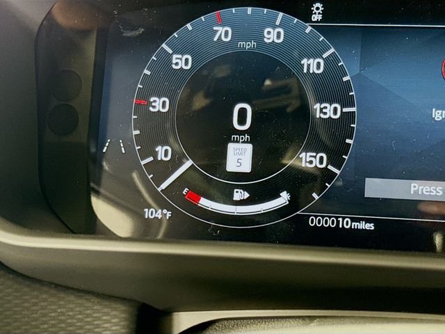 New 2026 Santorini Black Land Rover Dynamic SE image 13