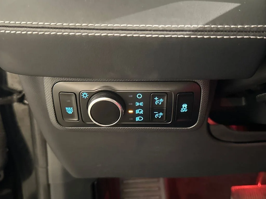 Certified Used 2023 Black Ford Premium image 20