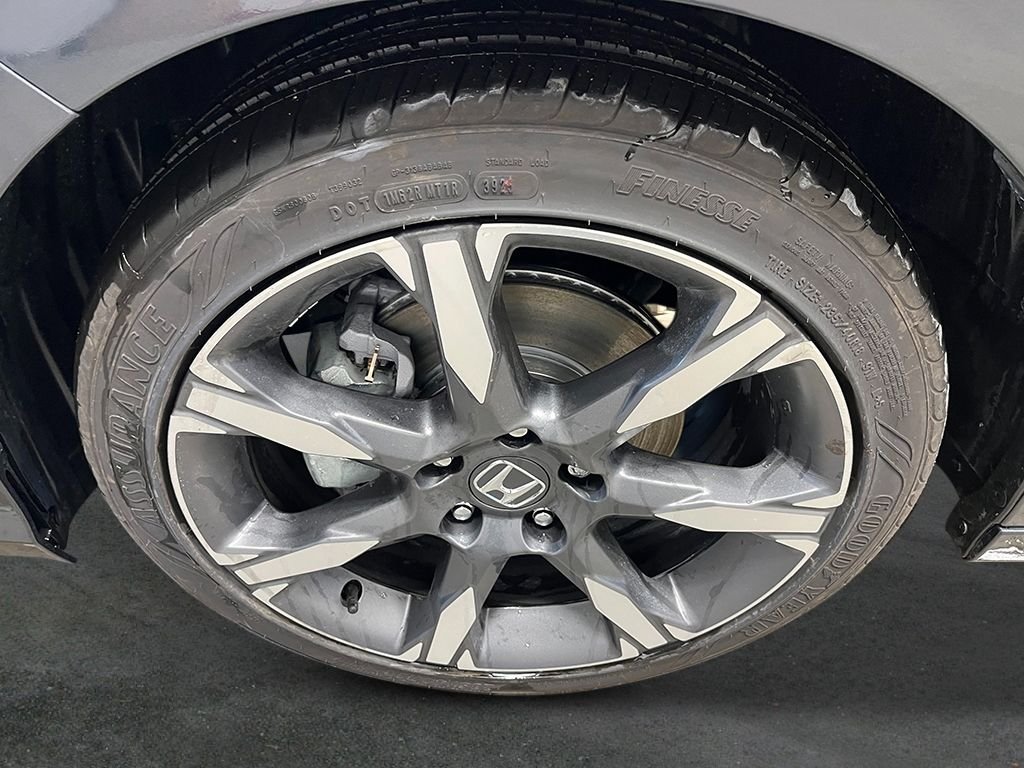 2026 Honda Civic Hatchback Sport Touring - Photo 12