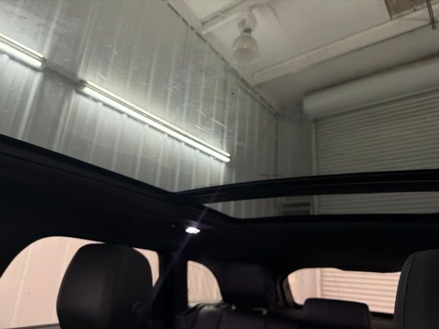 Certified Used 2025 Black Land Rover Dynamic SE image 32