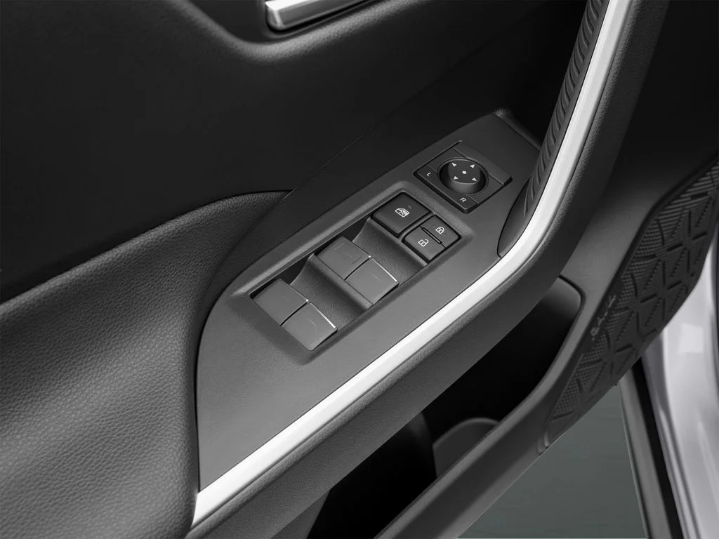 Used 2025 Silver Toyota LE image 13