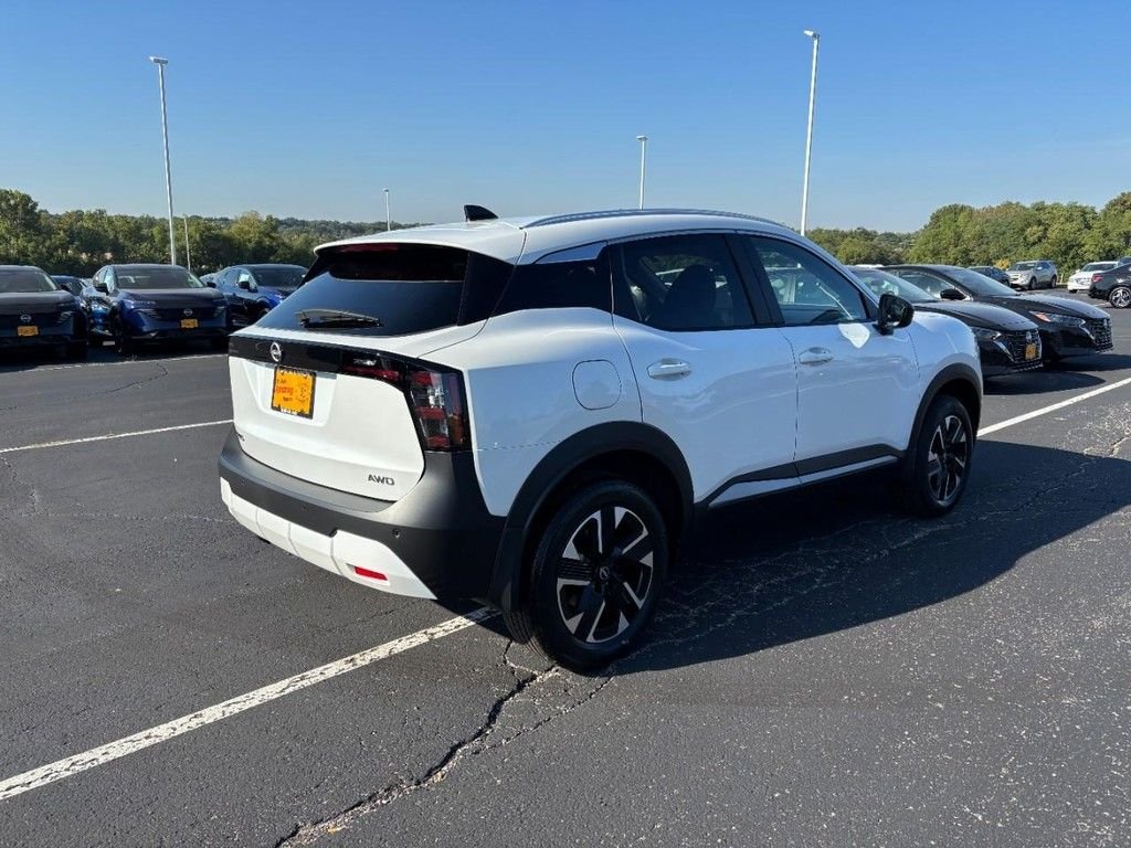 Used 2026 White Nissan SV image 3