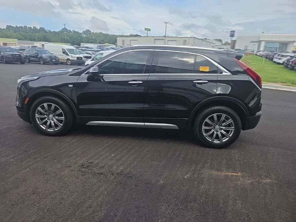 Used 2019 Black Cadillac Premium Luxury image 5