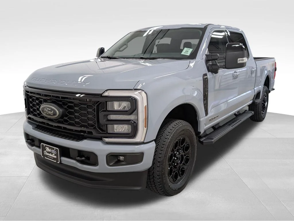 New 2026 Glacier Gray Metallic Tri-Coat Ford F-250® Lariat® image 22