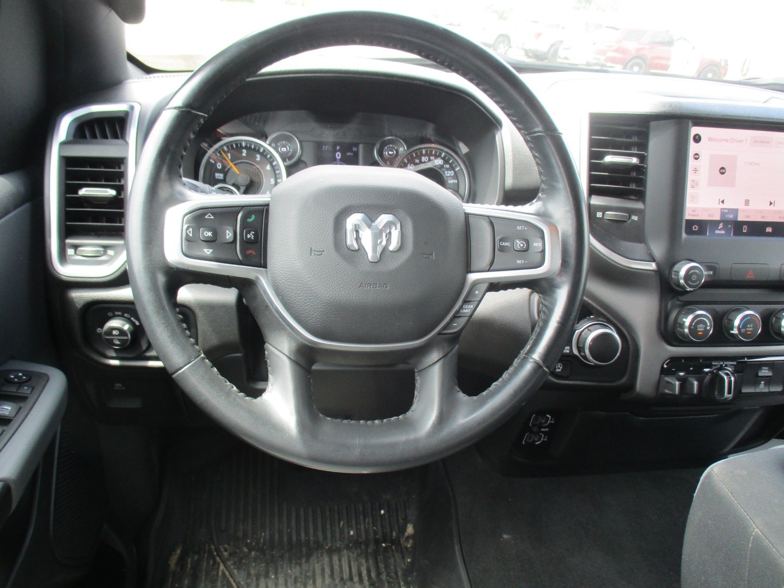 Used 2022 WHITE Ram Big Horn image 16