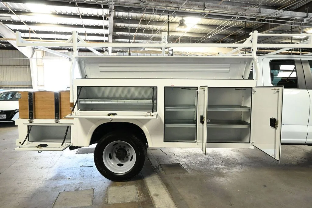 New 2026 Oxford White Ford XL image 34