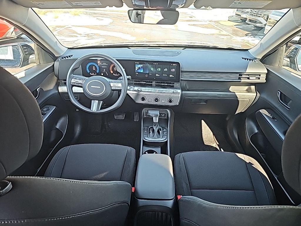 New 2026 Black Hyundai SE AWD image 31