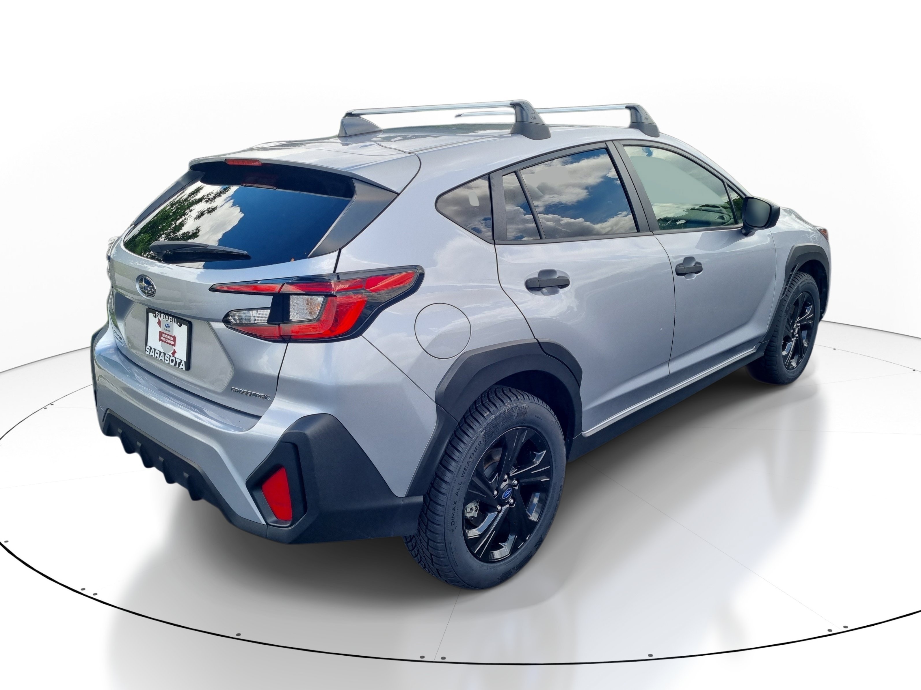 Used 2024 Ice Silver Metallic Subaru Sport Utility image 5