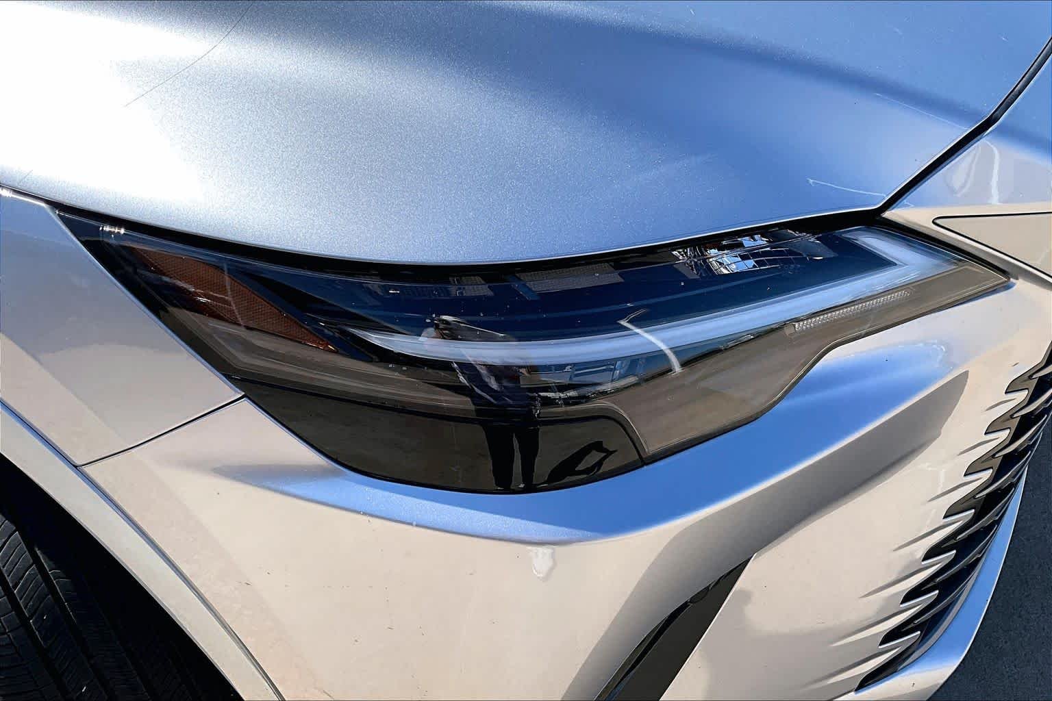 2025 Lexus RX 350 - Photo 52