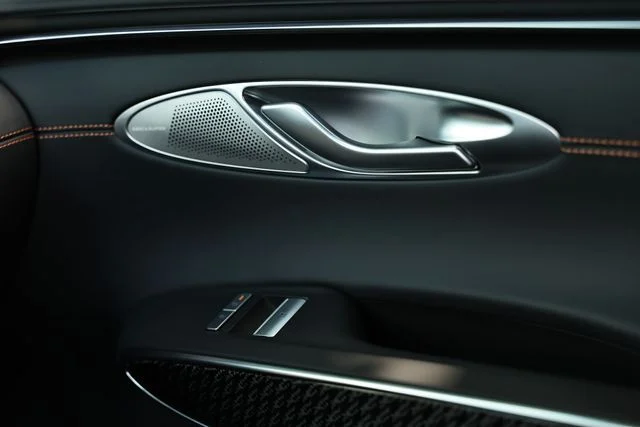 New 2026 Savile Silver Genesis 3.5T Sport Prestige image 39