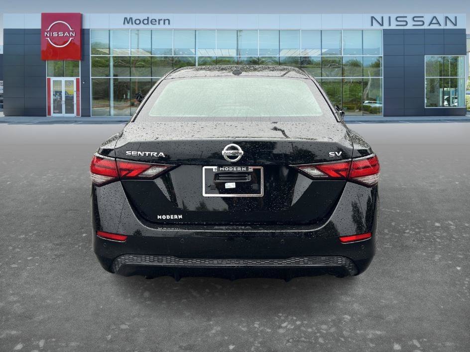 Used 2021 Super Black Nissan SV image 6