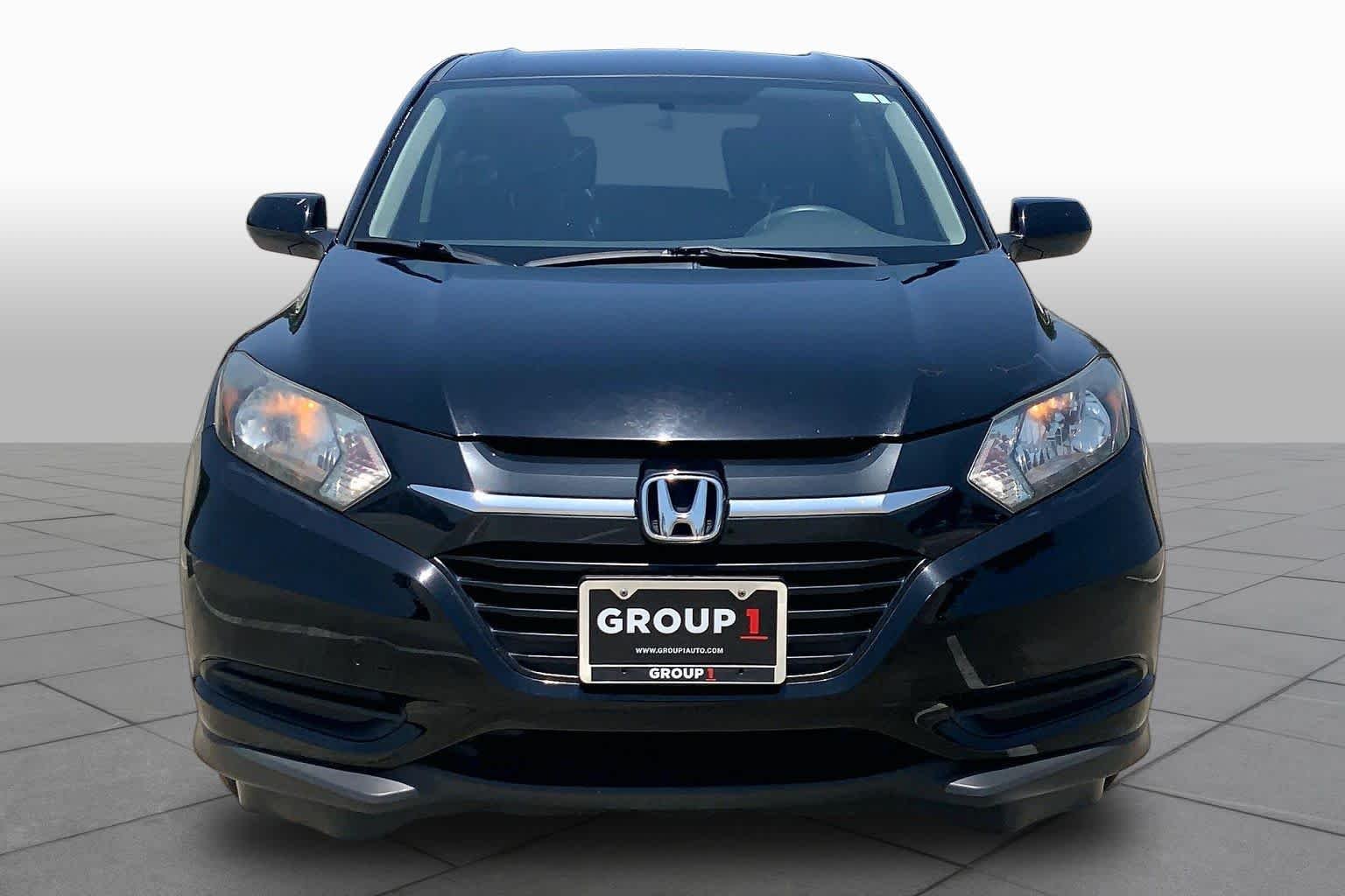 Used 2018 Crystal Black Pearl Honda LX image 3