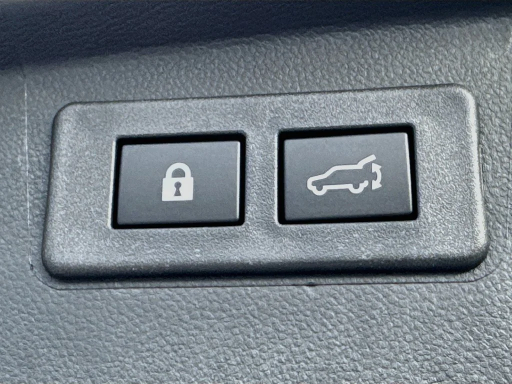 Certified Used 2025 White Subaru Limited image 36