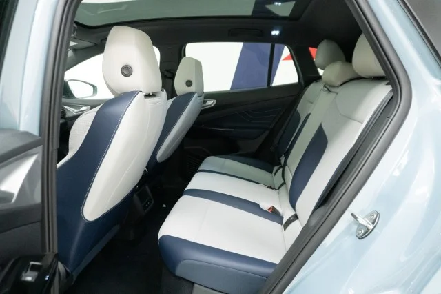 2025 Volkswagen ID.4 PRO S - Photo 20