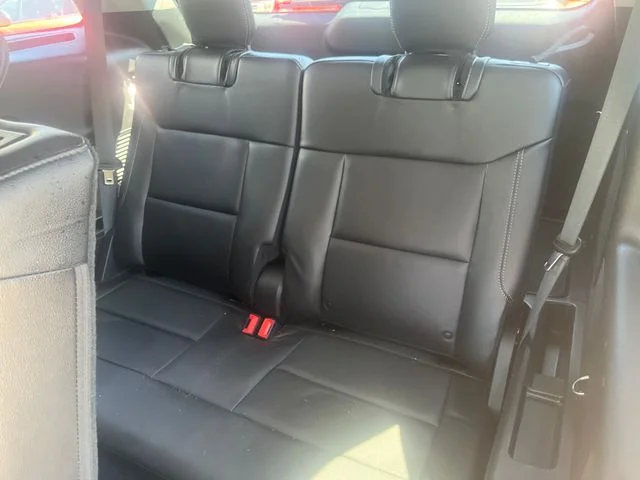 Used 2023 Red Metallic Ford Limited image 16