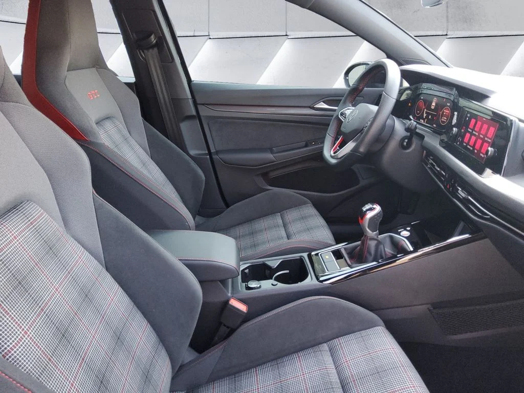 Certified Used 2024 Black Volkswagen S image 13