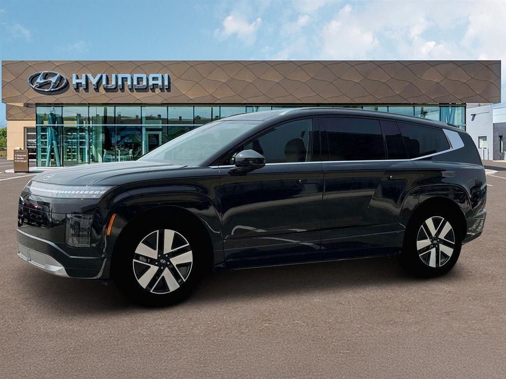 New 2026 Black Hyundai SEL image 2
