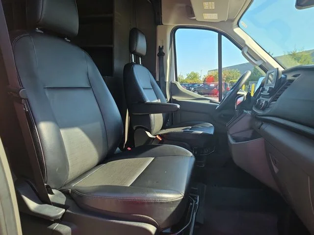 Used 2024 White Ford Base image 11