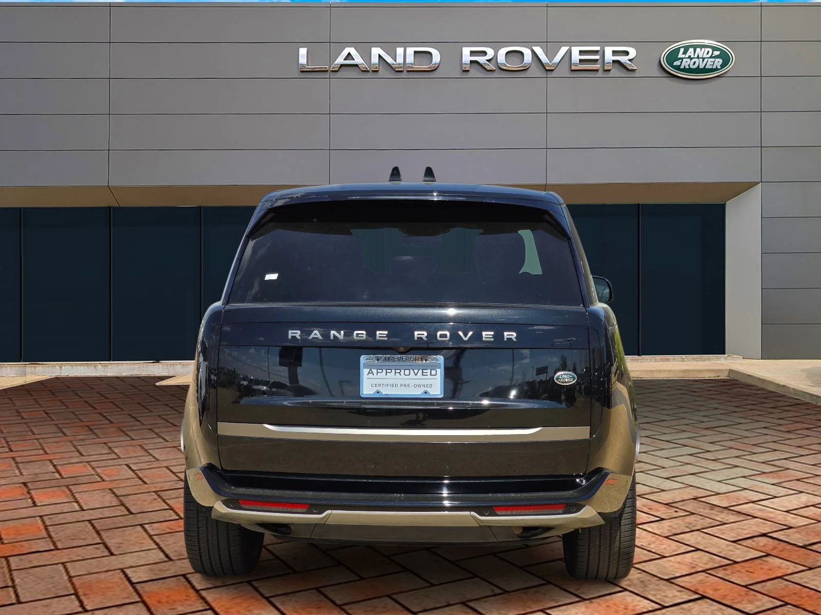 Certified Used 2023 Black Land Rover SE image 5