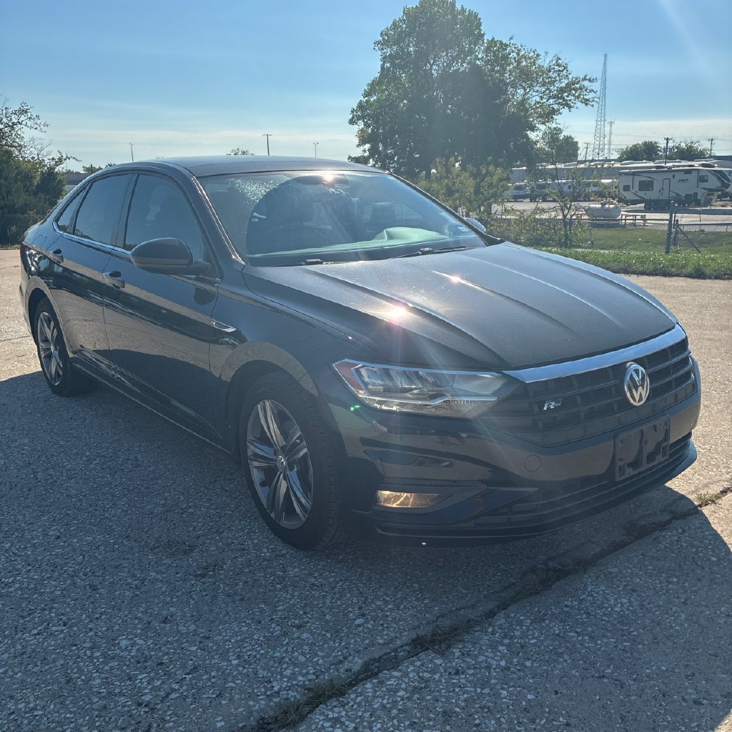 Used 2020 Deep Black Pearl Metallic Volkswagen R-Line image 5