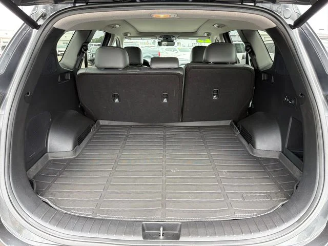 Used 2023 Gray Hyundai Limited image 29